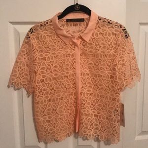 Brand new Cropped peach colored lace Zara top